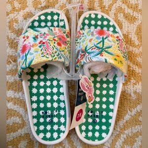 NWT Roller Rabbit x Target Vacation/Star Geo slide sandals 7/8